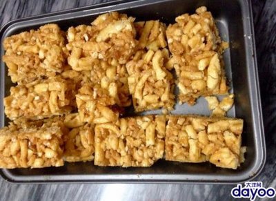 沙琪玛虽好吃,容易藏微生物!这就发现了2批次"问题食品"